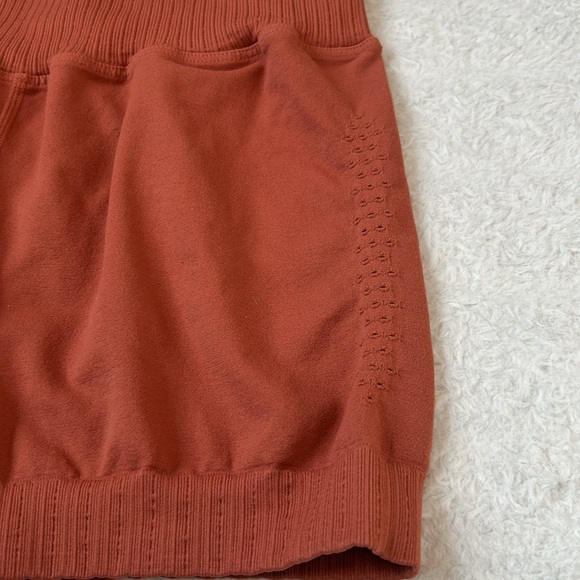 NWOT free people Good Karma Running Shorts in burnt orange? - Picture 3 of 5